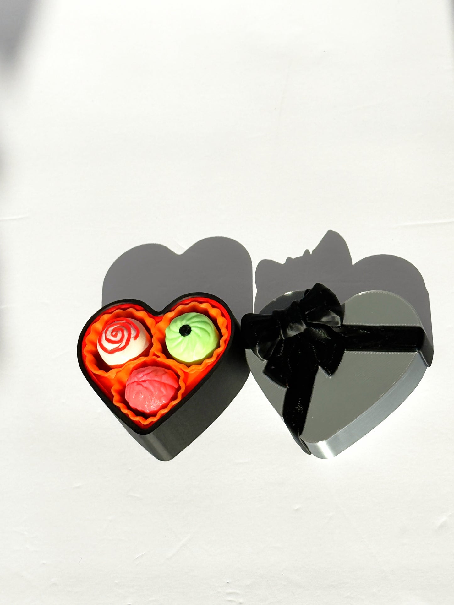 Ghoul’s Clicky Candy Heart