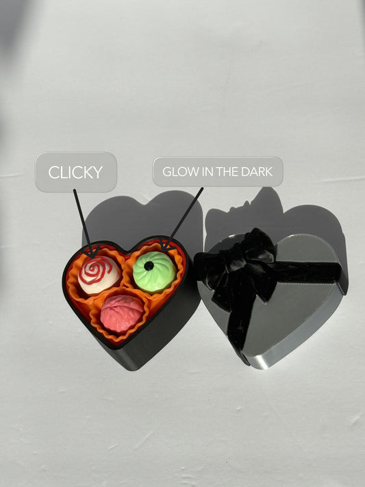 Ghoul’s Clicky Candy Heart