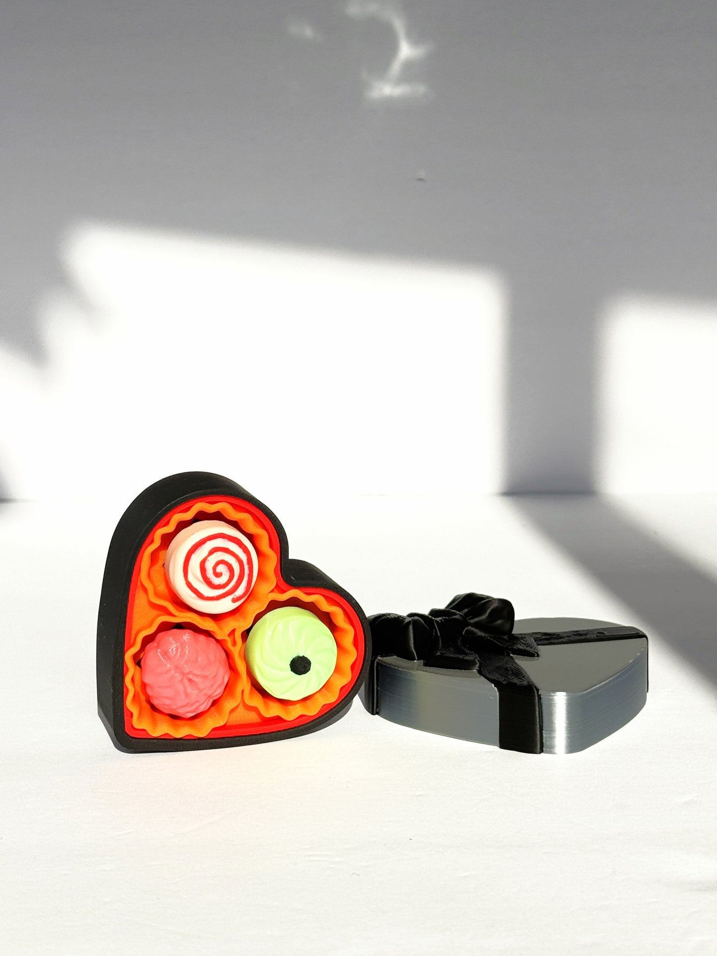Ghoul’s Clicky Candy Heart